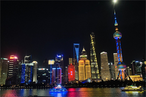 In the Year-End Readiness： Welcoming Joyful Shanghai