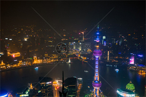 时尚礼遇！上海会所推出的最新服饰潮流趋势